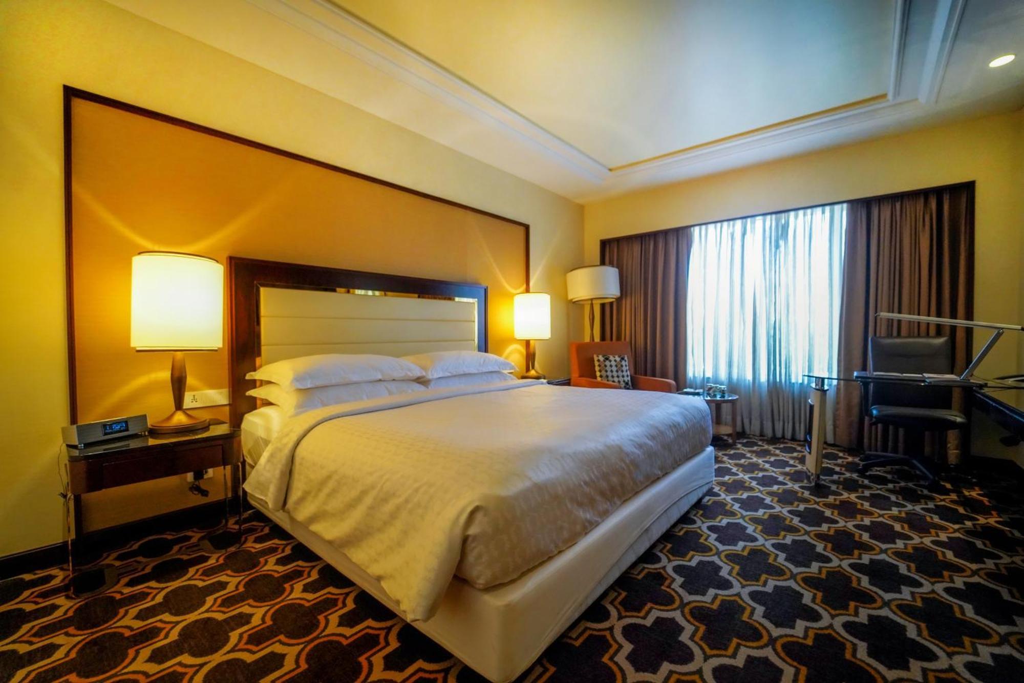 Sheraton Grand Pune Bund Garden Hotel Luaran gambar